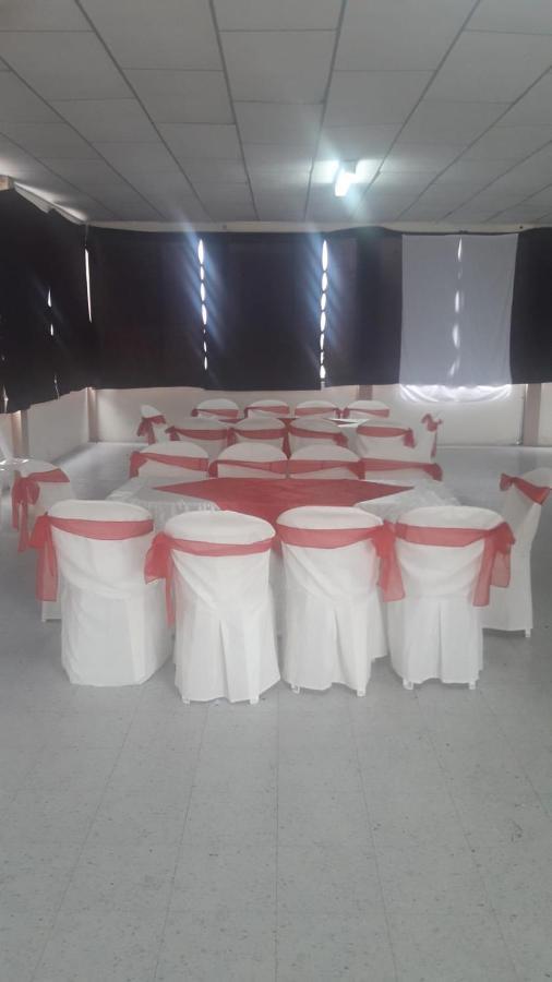 ساليناس Hotel Sun Beach المظهر الخارجي الصورة
