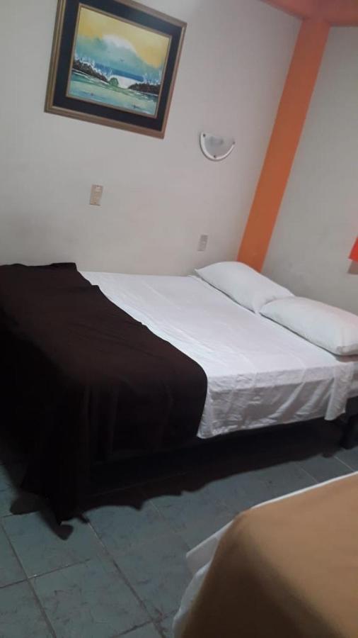 ساليناس Hotel Sun Beach المظهر الخارجي الصورة